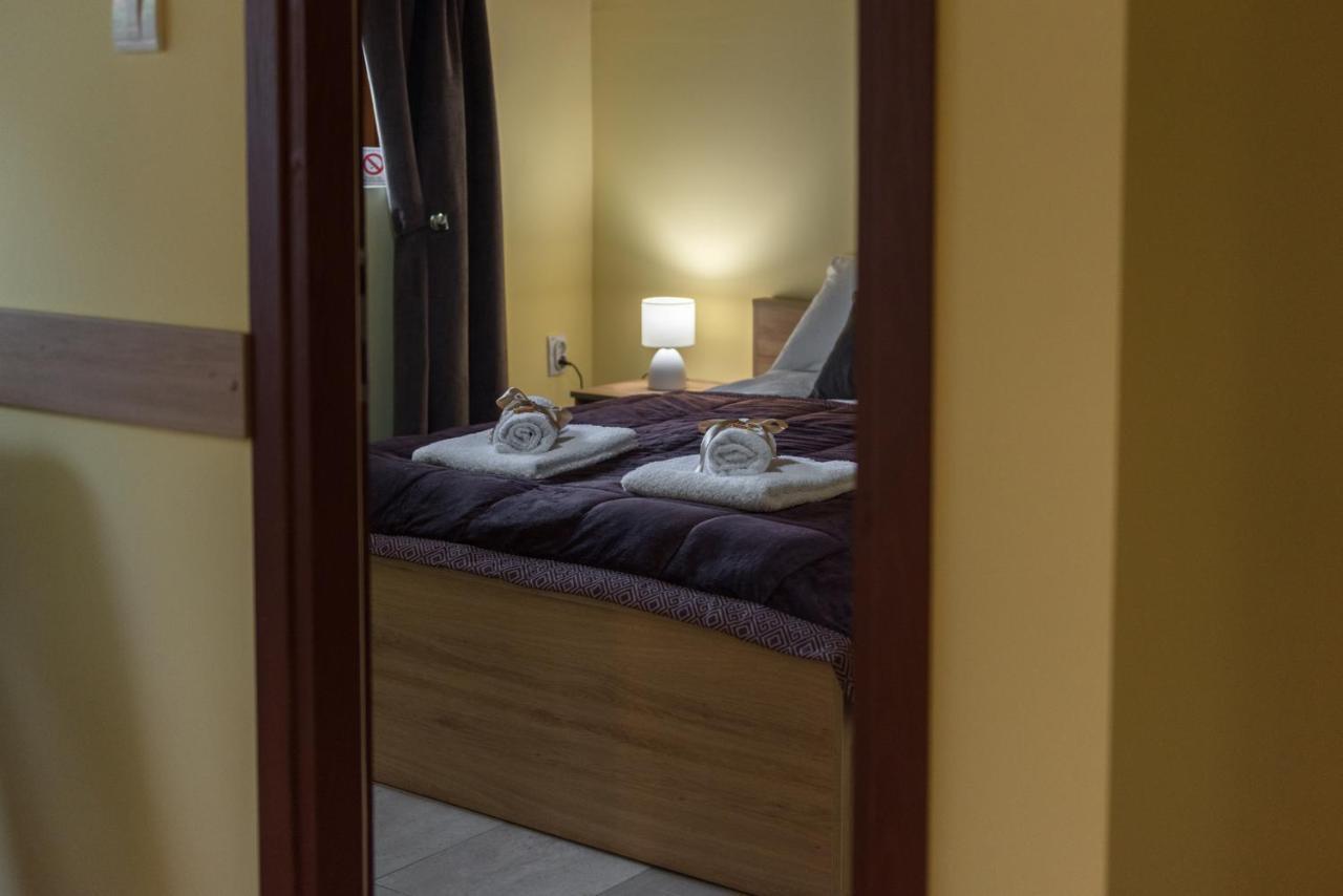 Dumalux Apartment Суботица Екстериор снимка